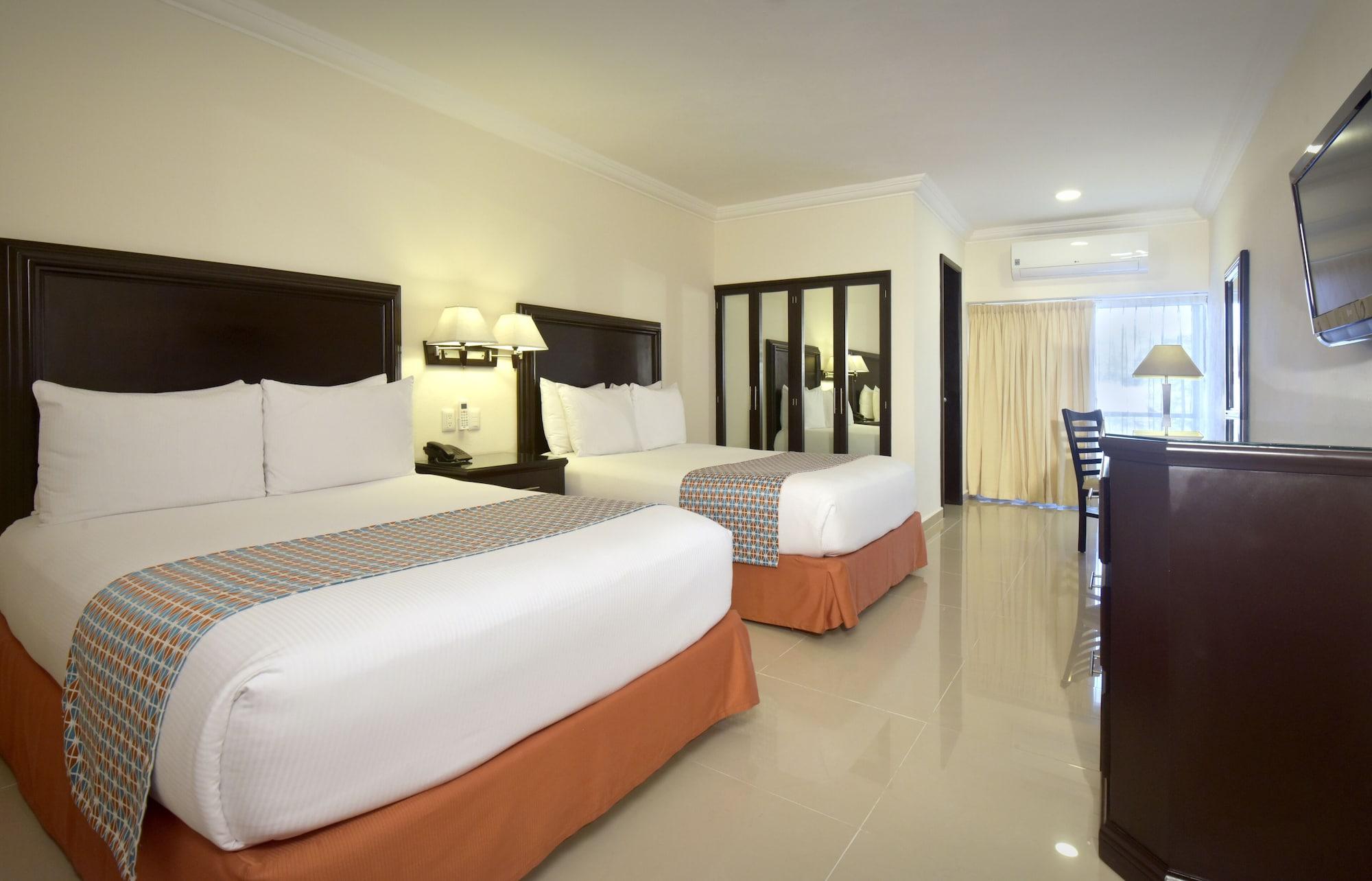 Hotel Bonampak Канкун Екстер'єр фото