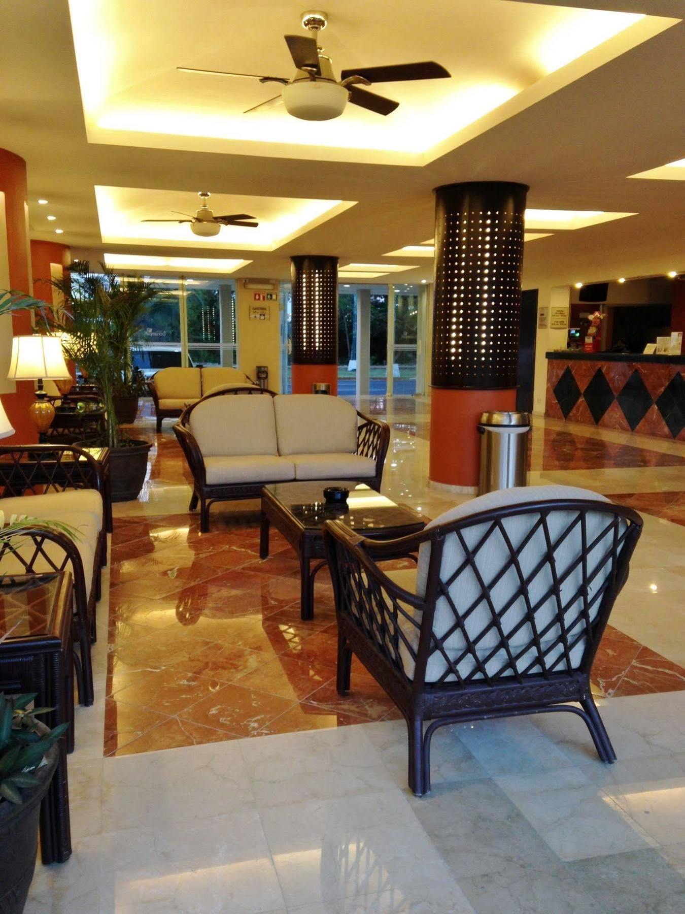 Hotel Bonampak Канкун Екстер'єр фото