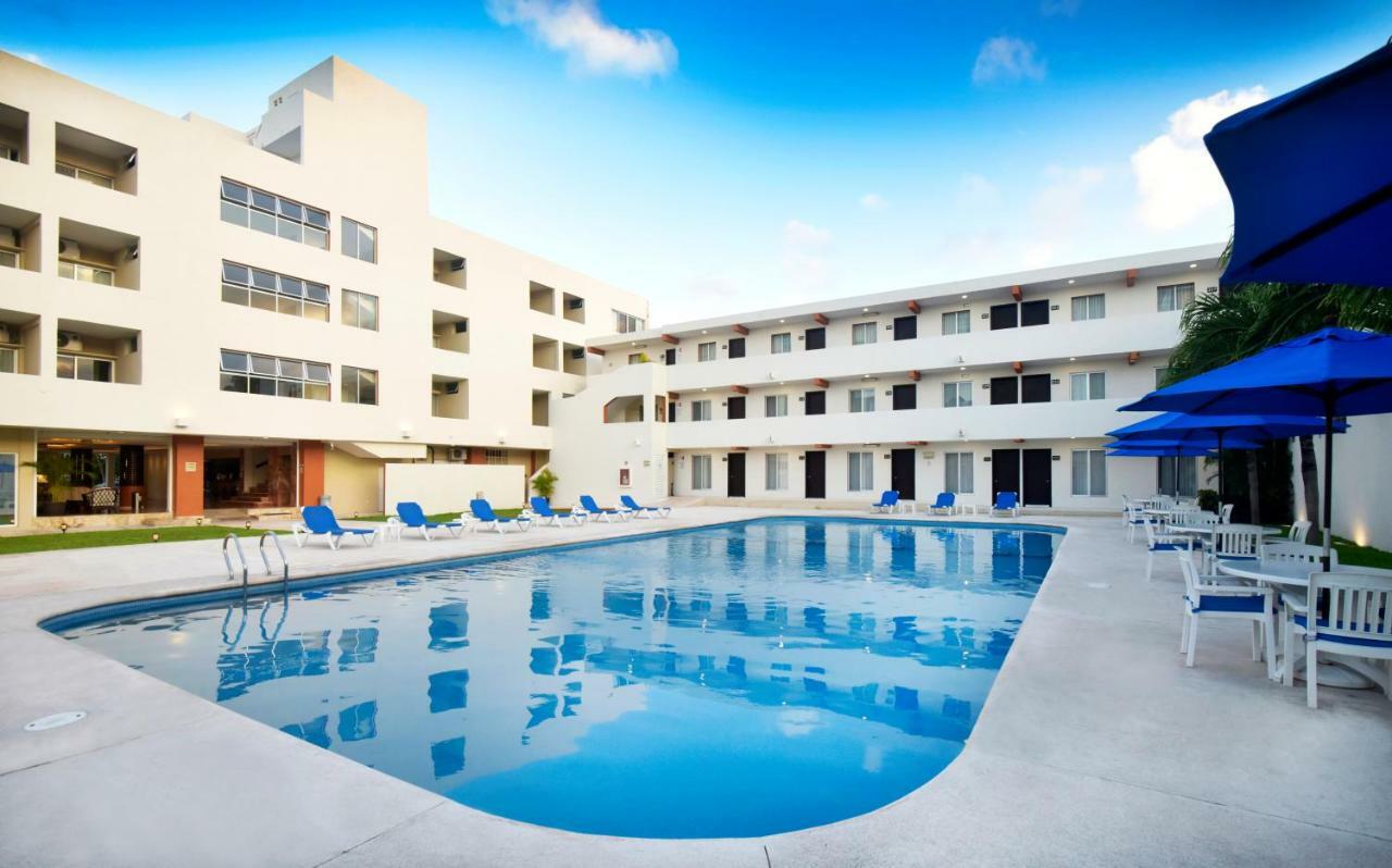 Hotel Bonampak Канкун Екстер'єр фото